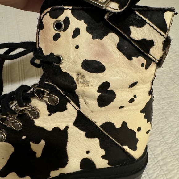 Free People Jeffrey Campbell Printed Check Lace Up Boot Color Cow - Picture 10 of 10